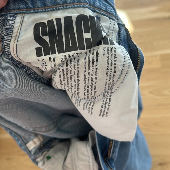 Free People Snacks by MOTHER Yummy Puddle Jeans - Picture 4 of 5